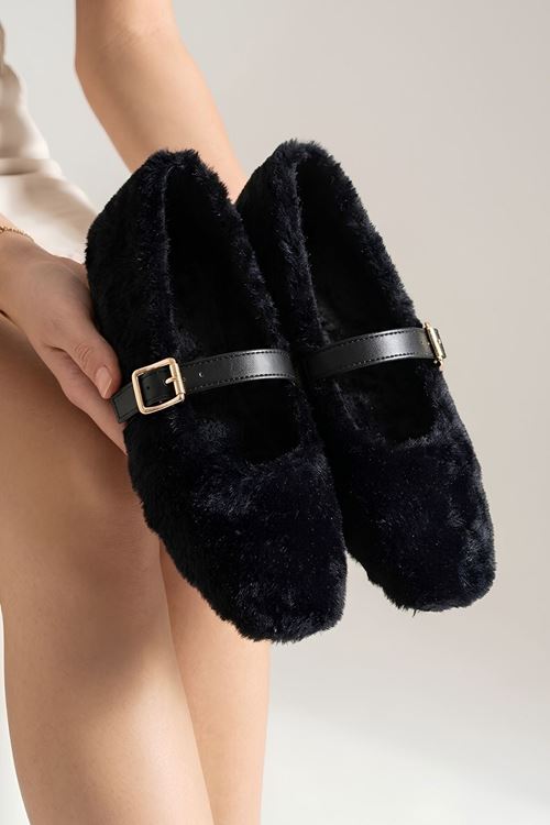 Velluta Siyah Gold Tokalı Peluş Ev Babeti