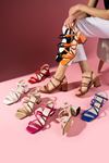 Norma Bej Bilekten Kemerli  Verev Bantlı  Topuklu Sandalet 