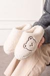 Kogi Beyaz Ayıcık Detaylı Peluş Kadın Kışlık Ev Terliği